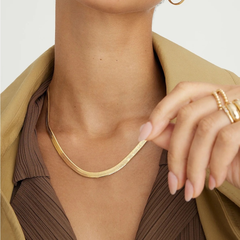 Mejuri Bold Herringbone Chain Necklace Gold Vermeil 16''
